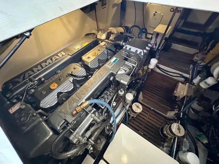 Liberty Yacht Photos Pics 