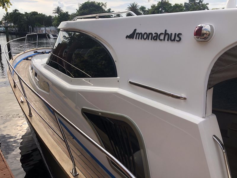 2019 Monachus Issa 45