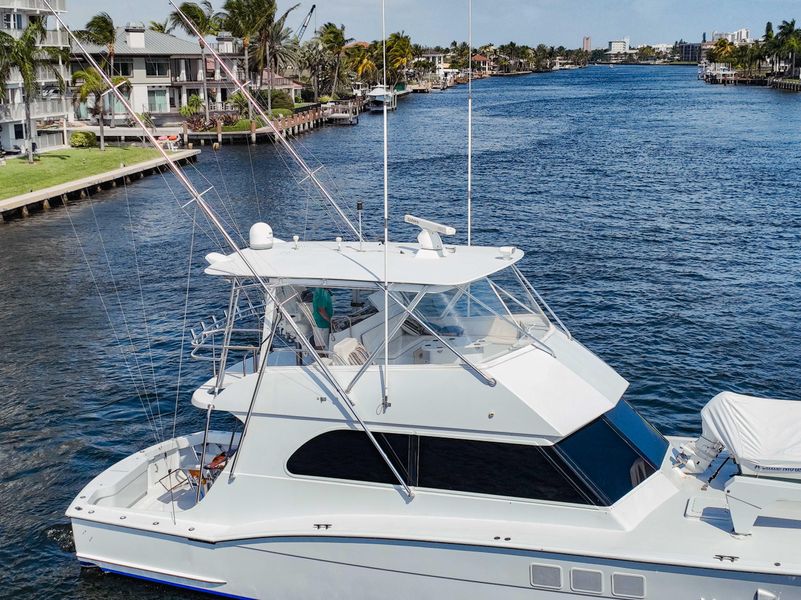 1985 Hatteras 55 Convertible