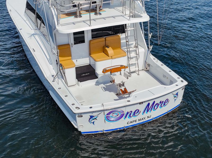 1985 Hatteras 55 Convertible