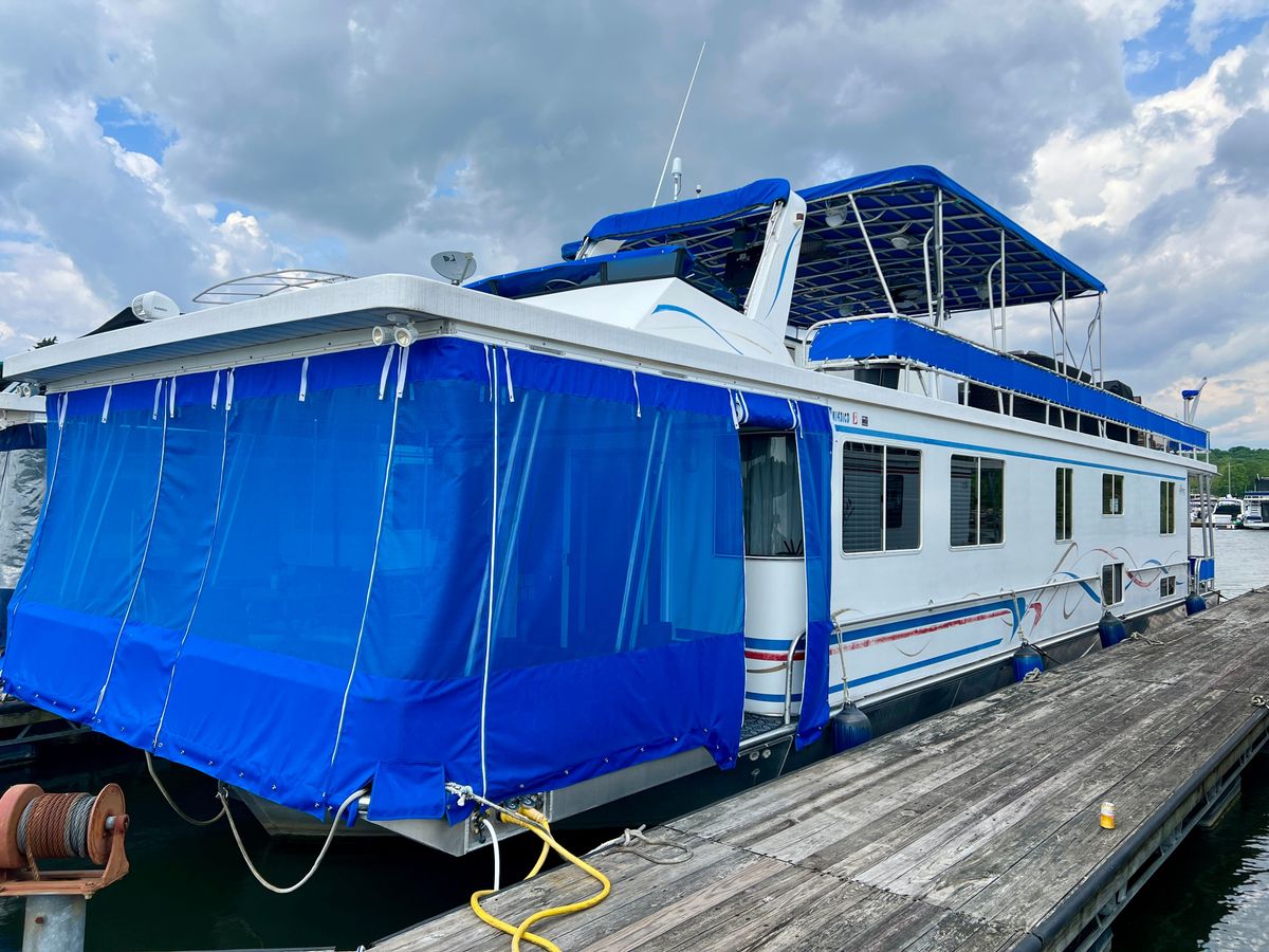 2006 Lakeview 70 