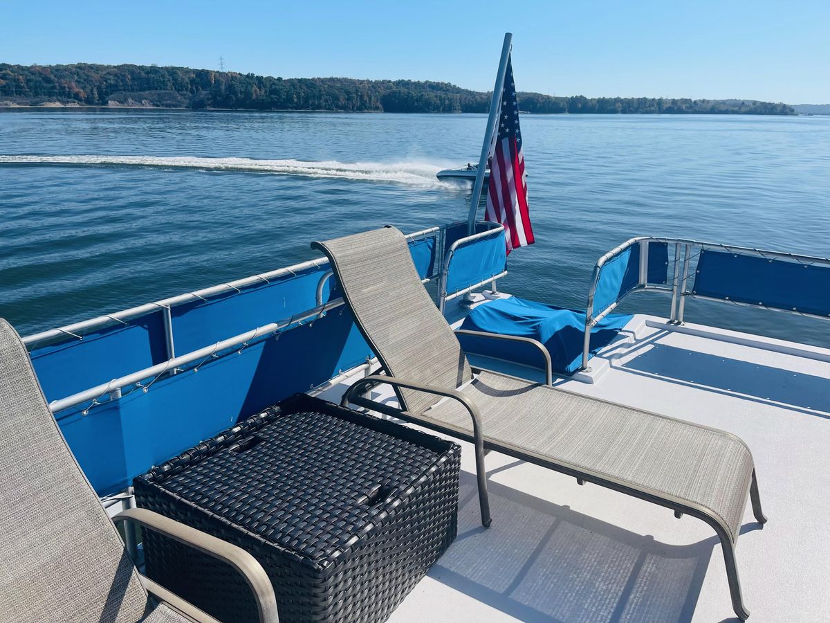 2006 Lakeview 70 