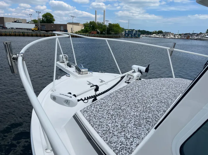  Yacht Photos Pics 2021 Steiger Craft 28 DV Chesapeake boat bow on calm water.