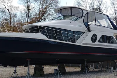 Bluewater Yachts 5200