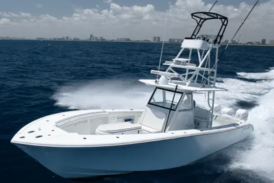 Yellowfin 39’ Center Console
