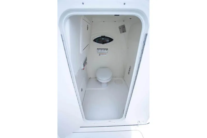  Yacht Photos Pics Manufacturer Provided Image