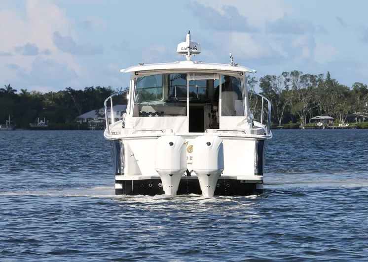 Si Lo Es Yacht Photos Pics 