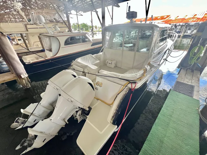 Si Lo Es Yacht Photos Pics 