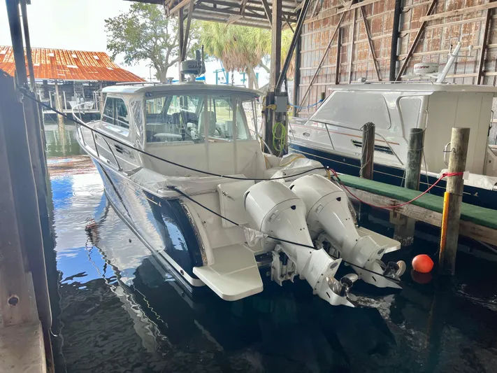 Si Lo Es Yacht Photos Pics 