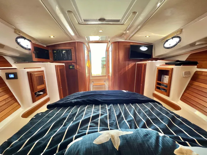 Si Lo Es Yacht Photos Pics 