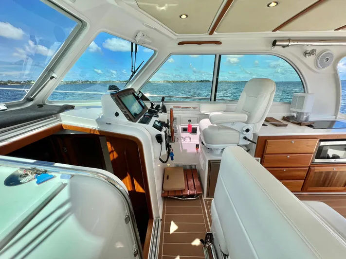 Si Lo Es Yacht Photos Pics 