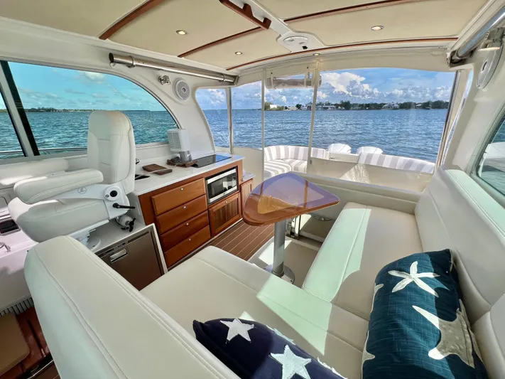 Si Lo Es Yacht Photos Pics 