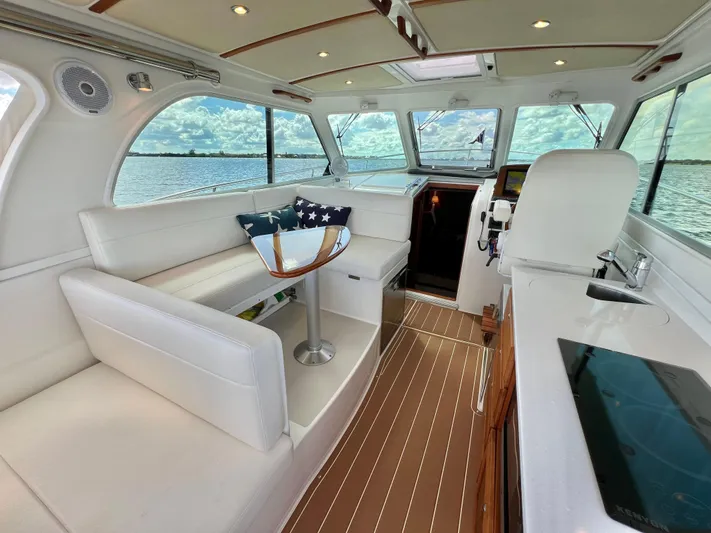 Si Lo Es Yacht Photos Pics 