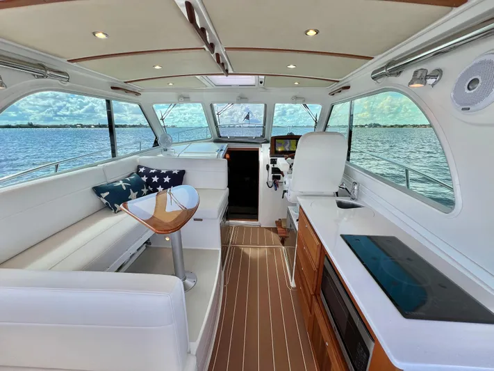 Si Lo Es Yacht Photos Pics 