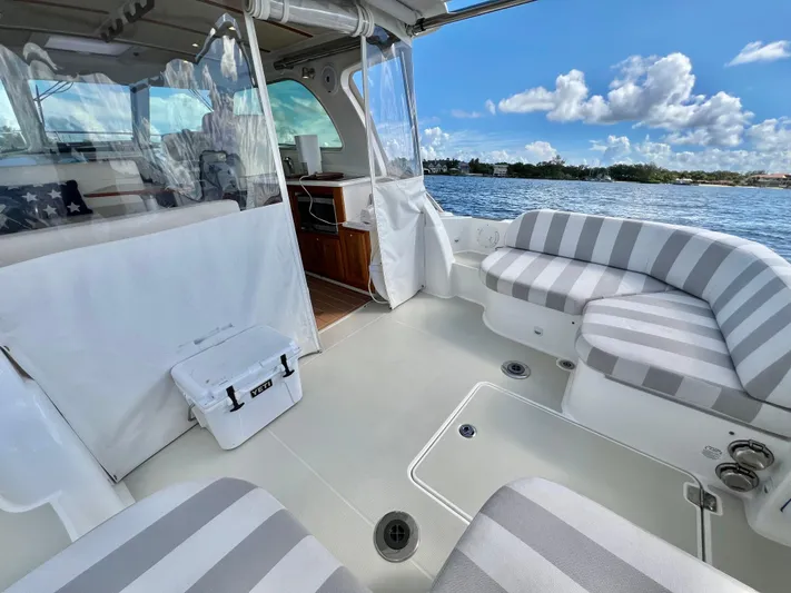 Si Lo Es Yacht Photos Pics 