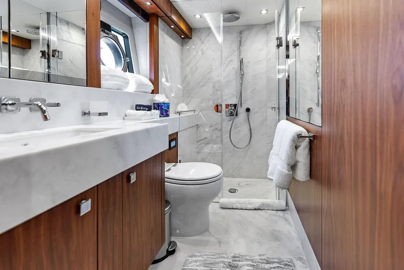 Sea Zar Yacht Photos Pics 