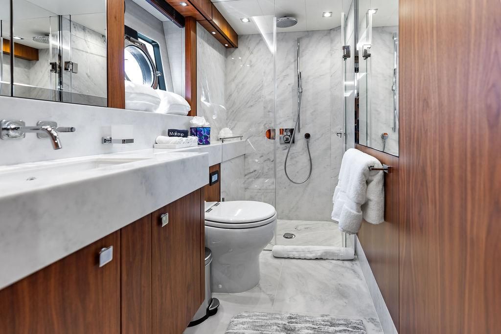 2019 Sunseeker 86 