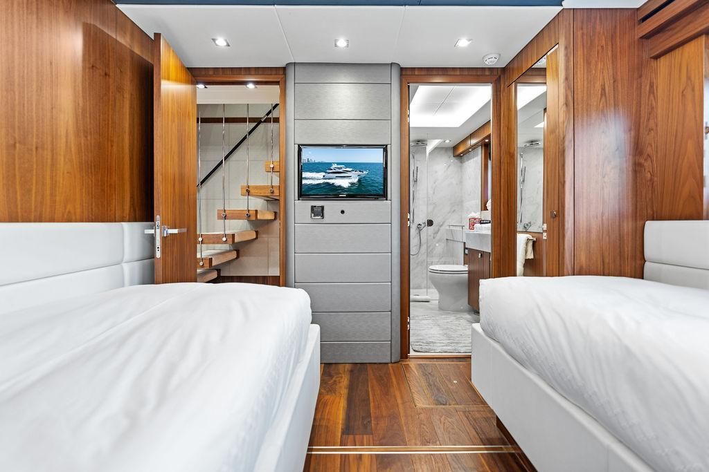 2019 Sunseeker 86 