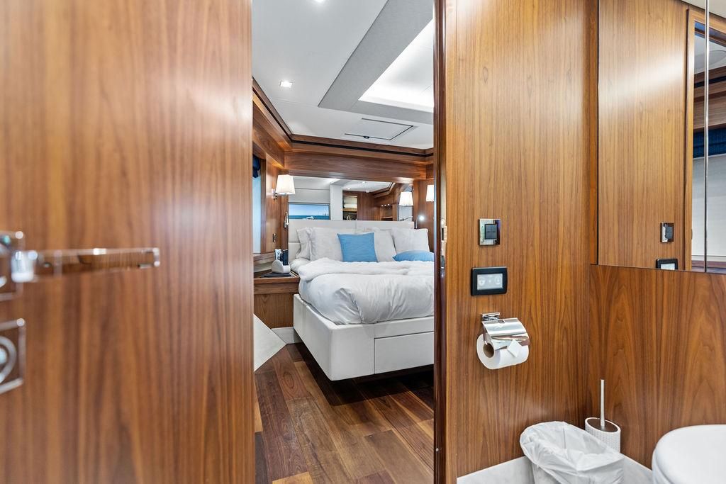 2019 Sunseeker 86 