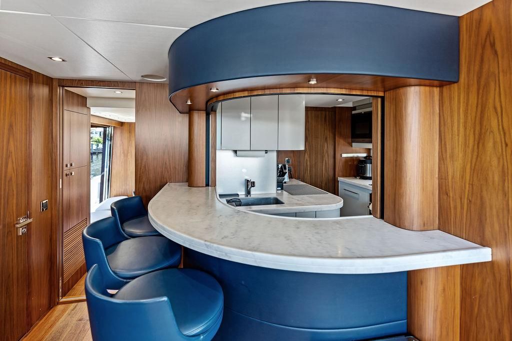 2019 Sunseeker 86 