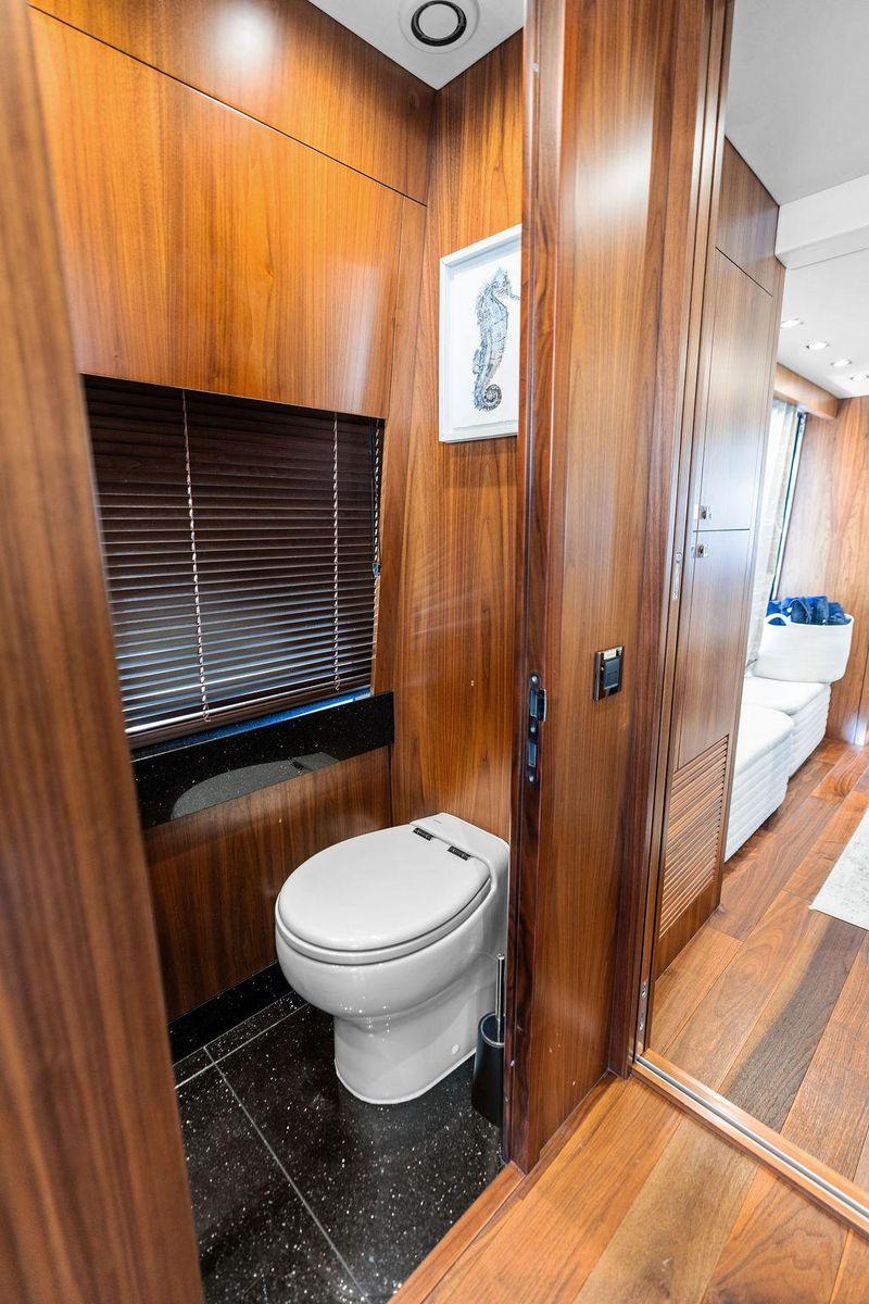 2019 Sunseeker 86 