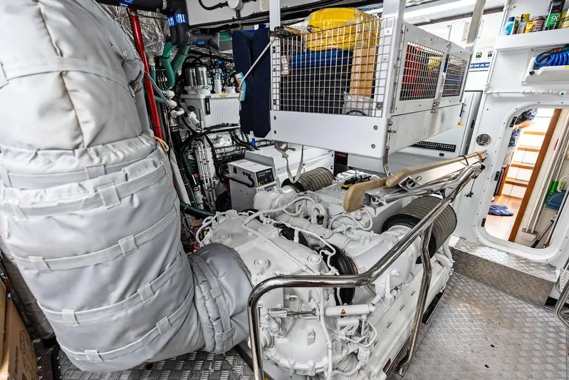 Sea Zar Yacht Photos Pics 