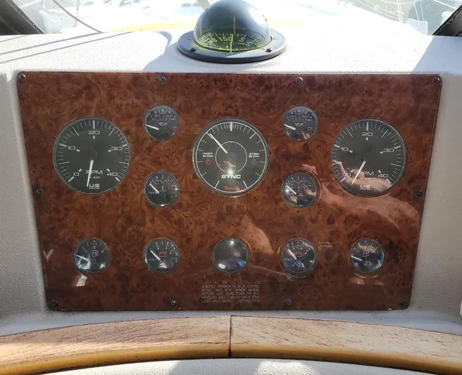 Lady Jewlez Yacht Photos Pics 