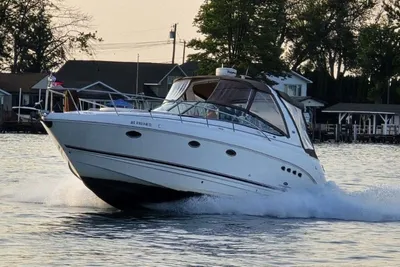 Chaparral 350 Signature