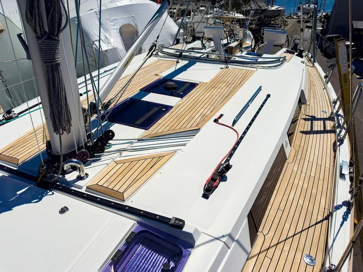 4748tw-albion Yacht Photos Pics 