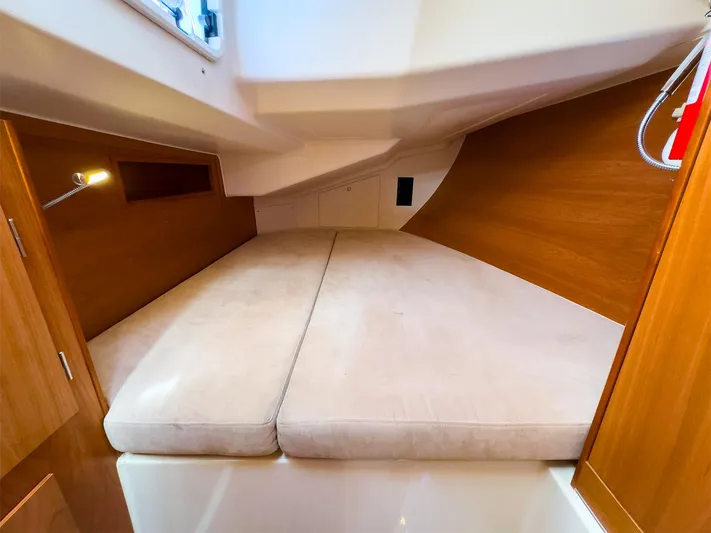 4748tw-albion Yacht Photos Pics 