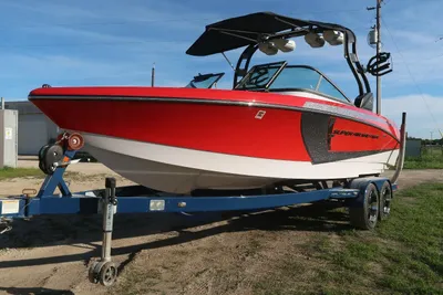 2014 Nautique Super Air Nautique 230