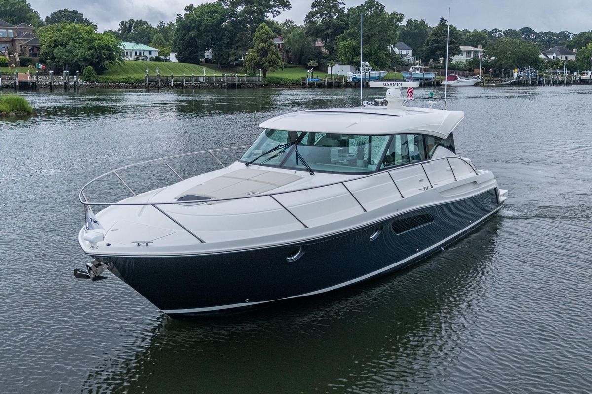 2020 Tiara Yachts 45 