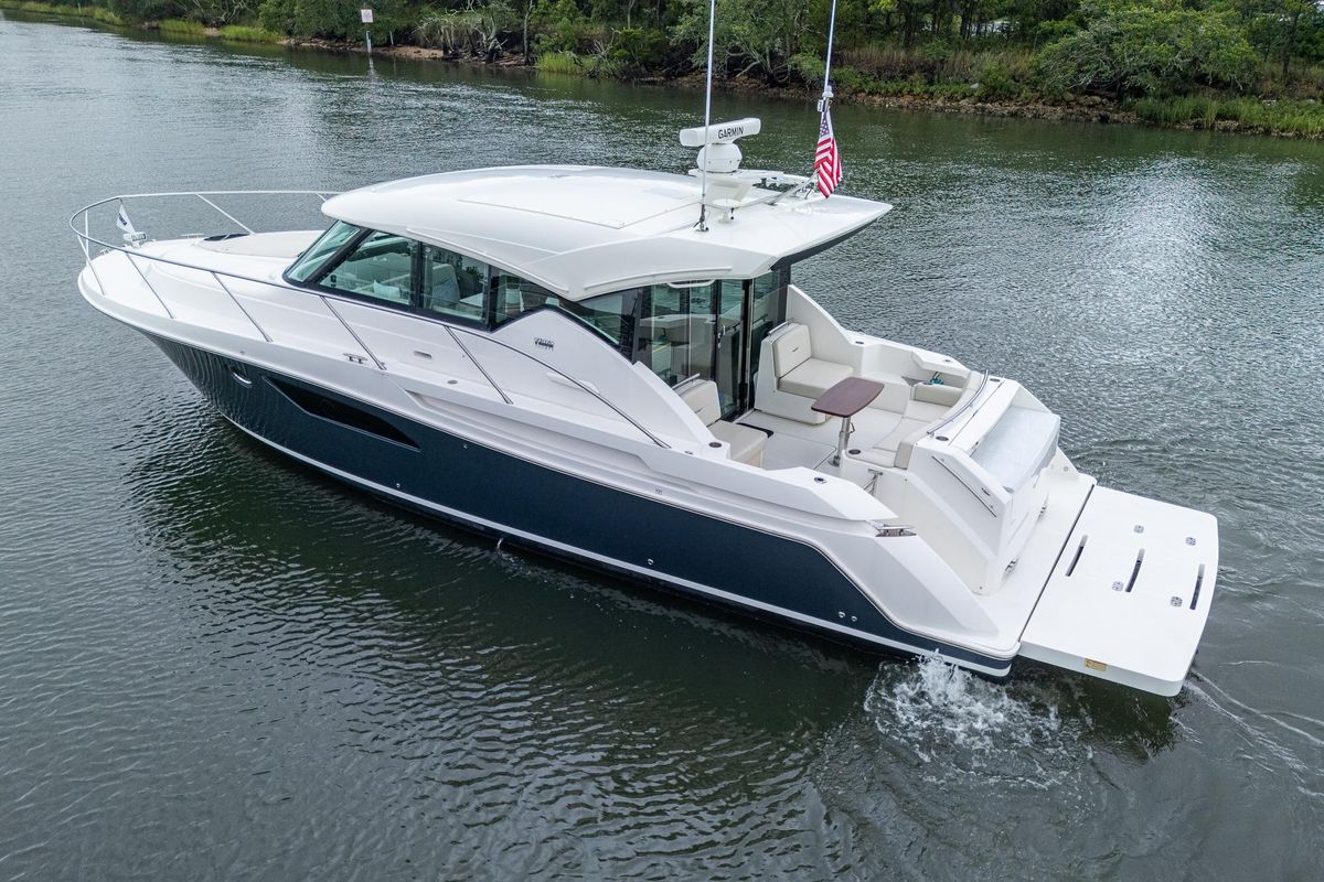 2020 Tiara Yachts 45 