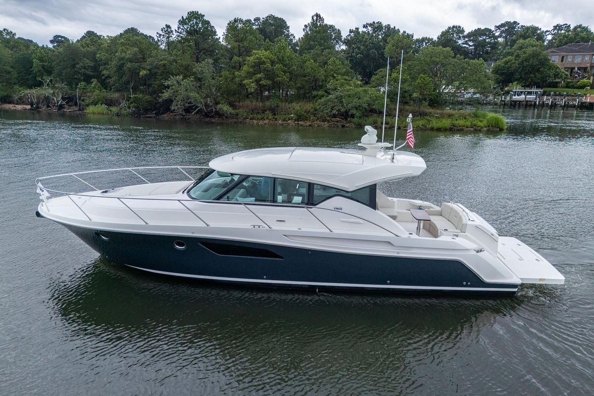 2020 Tiara Yachts 45 