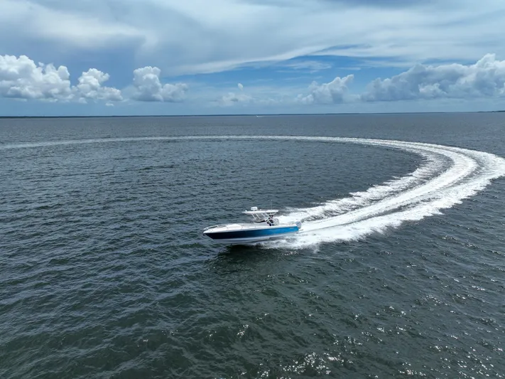  Yacht Photos Pics 2023 Intrepid 327-I Valor- Profile