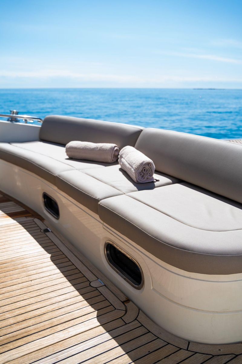 2008 Princess 54 