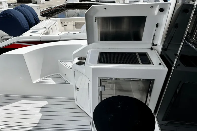 " Signed Out " Yacht Photos Pics 