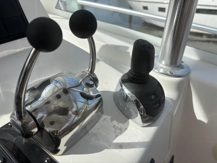 Sawbones Yacht Photos Pics 