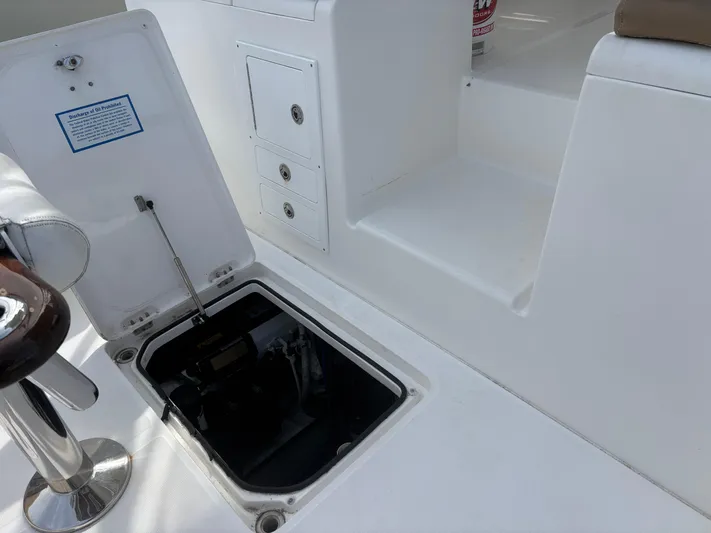 Sawbones Yacht Photos Pics 