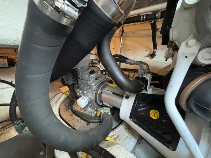 Sawbones Yacht Photos Pics 