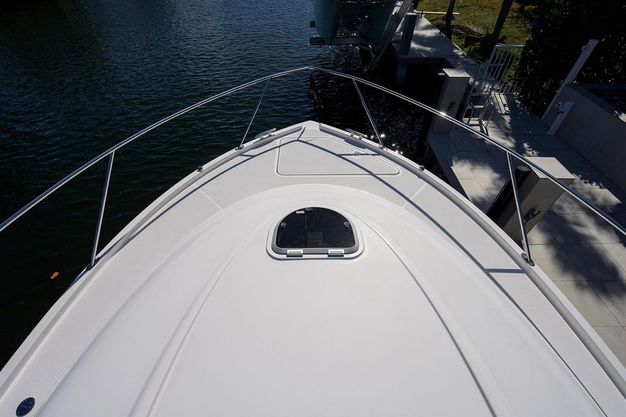 2020 Tiara Yachts 39C Coupe