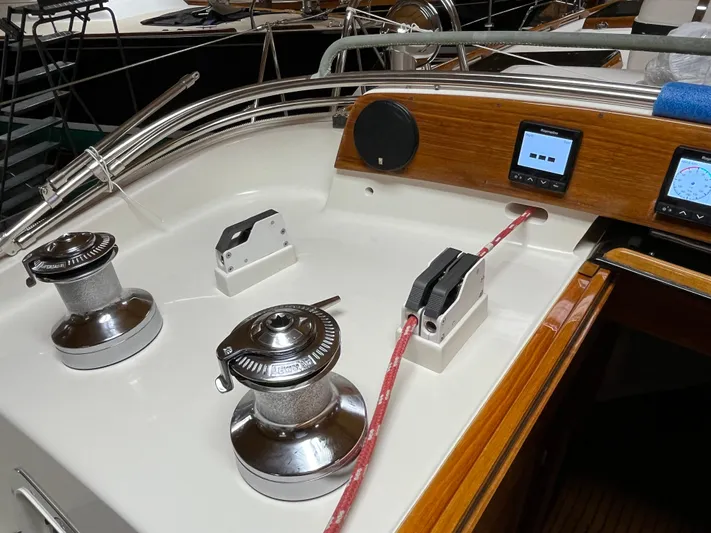 Symphony V Yacht Photos Pics 