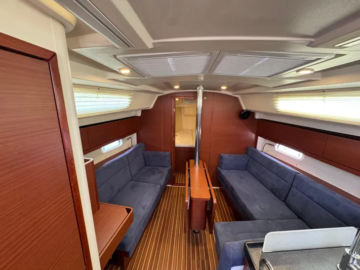 Dreamcatcher Yacht Photos Pics 