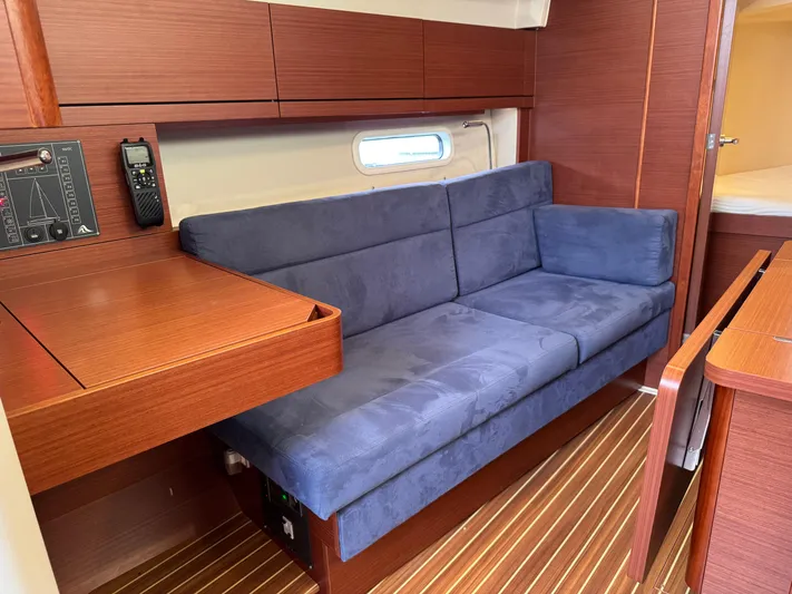 Dreamcatcher Yacht Photos Pics 