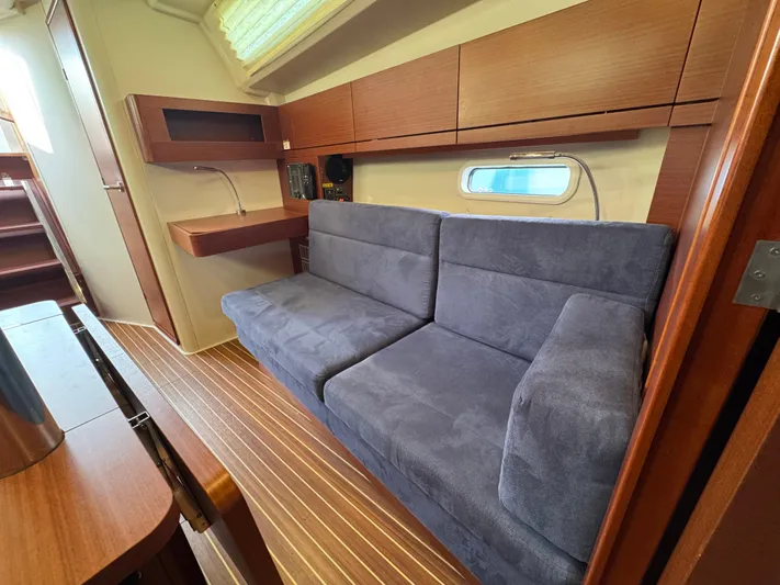 Dreamcatcher Yacht Photos Pics 