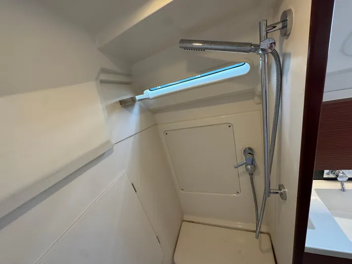 Dreamcatcher Yacht Photos Pics 