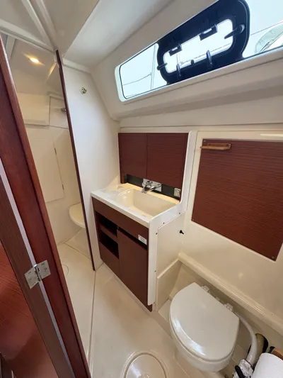 Dreamcatcher Yacht Photos Pics 