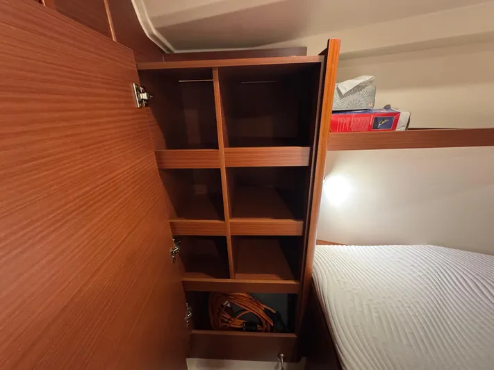 Dreamcatcher Yacht Photos Pics 