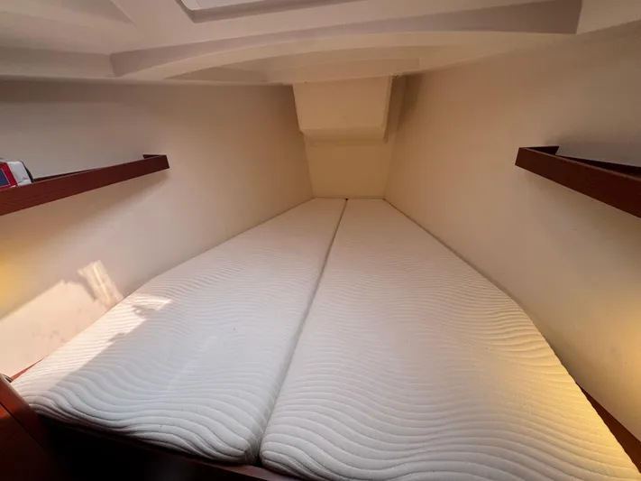 Dreamcatcher Yacht Photos Pics 