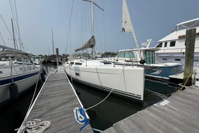Hanse 348